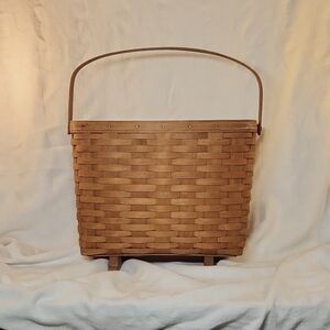 1989 Longaberger Footed Magazine Basket w/ Handles & Plastic Insert Signed